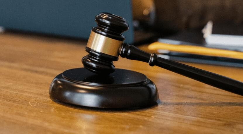 離婚律師被誣陷怎么辦呢？離婚律師應對誣陷的法律手段